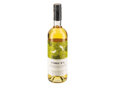 Baltasis natūralus pusiau saldus obuolių vynas VORUTA 9%, 750 ml