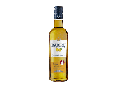 BAJORŲ degtinė ir svarainiai, 500 ml