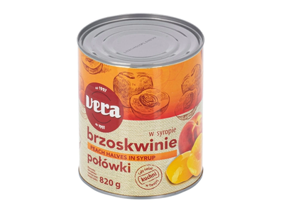 Konservuotų persikų puselės VERA, 820 g