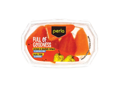 Geltonos ir oranžinės paprikos su grietinėlės sūriu