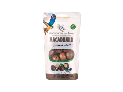 Makadamijų riešutai MACADAMIA NUT FARM, su kevalu, įpjauti, 80 g