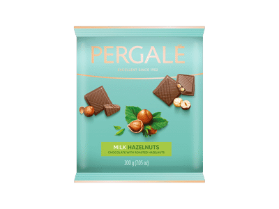 Pieninis šokoladas PERGALĖ su neskaldytais lazdynų riešutais, 200 g