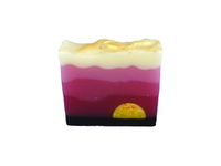 BOMB COSMETICS SUNSET STATE OF MIND rankų darbo muilas, 100 g