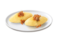 Virtas tarkuotų bulvių cepelinas su mėsos įdaru ir padažu, 1 vnt., 160 g
