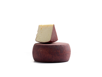 Karvės pieno sūris IMBRIAGO, brandintas raudoname vyne, RSM 42%, 200 g