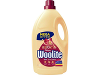 Skystas skalbiklis WOOLITE Color, 4,5 l