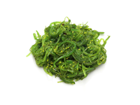 Atitirpintos jūros dumblių salotos su sezamais WAKAME