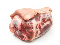 Šaldyta kiaulienos užpakalinė karkutė BARBECUE su kaulu su dalimi odos, ~800 g, ~10 kg